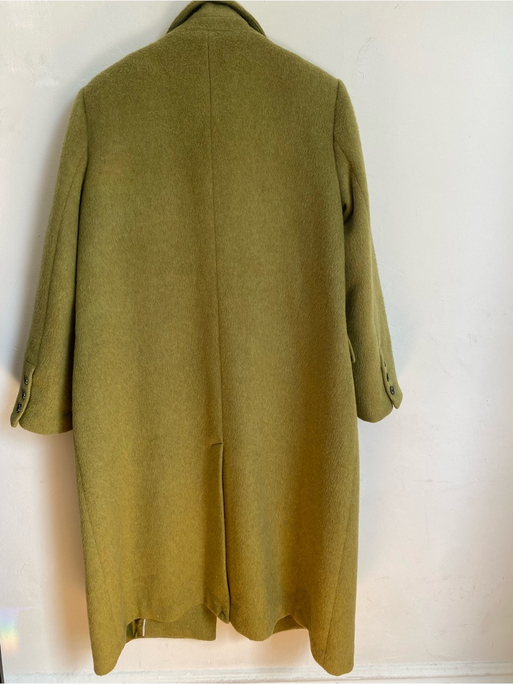 Elegant Eye-Catching Olive Green Wool Blend Coat From Aligne - Picture 8 of 11